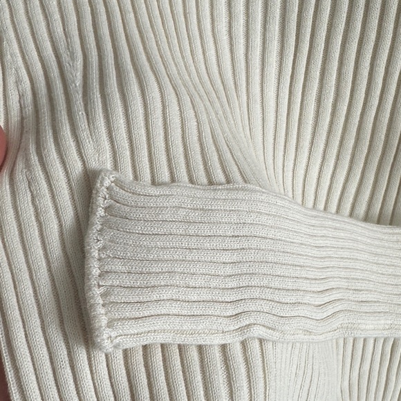 Uniqlo Ines de la Fressange White Ribbed Long Sleeve Sweater - Picture 4 of 5